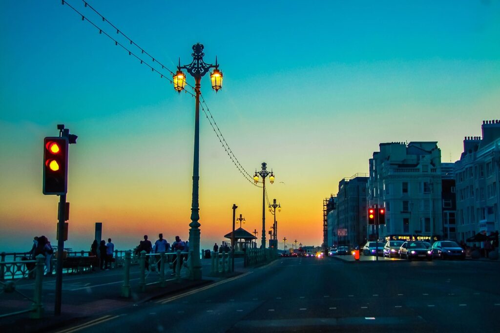 Buying a Leasehold Flat in Hove - Mortgage Tips on Service Charges, Ground Rent and Short Leases